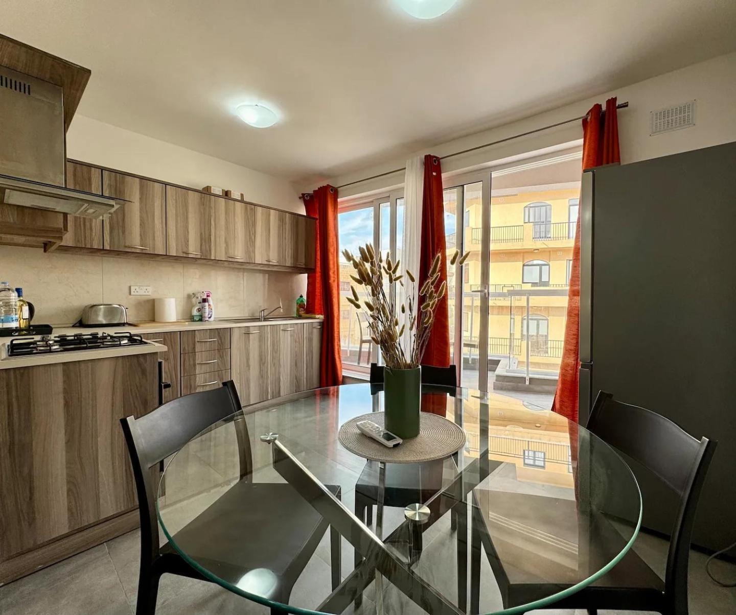 Mive-Delux Three Bedroom Apartment In 马尔萨斯卡拉 外观 照片