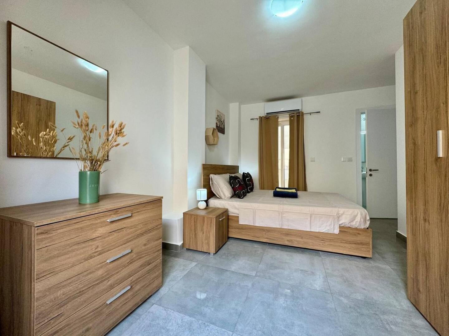 Mive-Delux Three Bedroom Apartment In 马尔萨斯卡拉 外观 照片