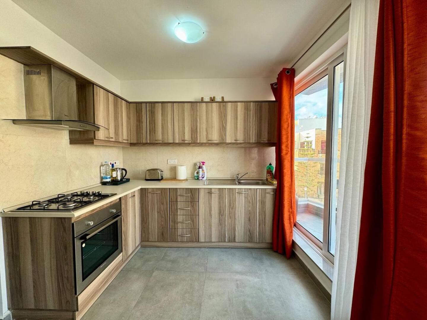 Mive-Delux Three Bedroom Apartment In 马尔萨斯卡拉 外观 照片