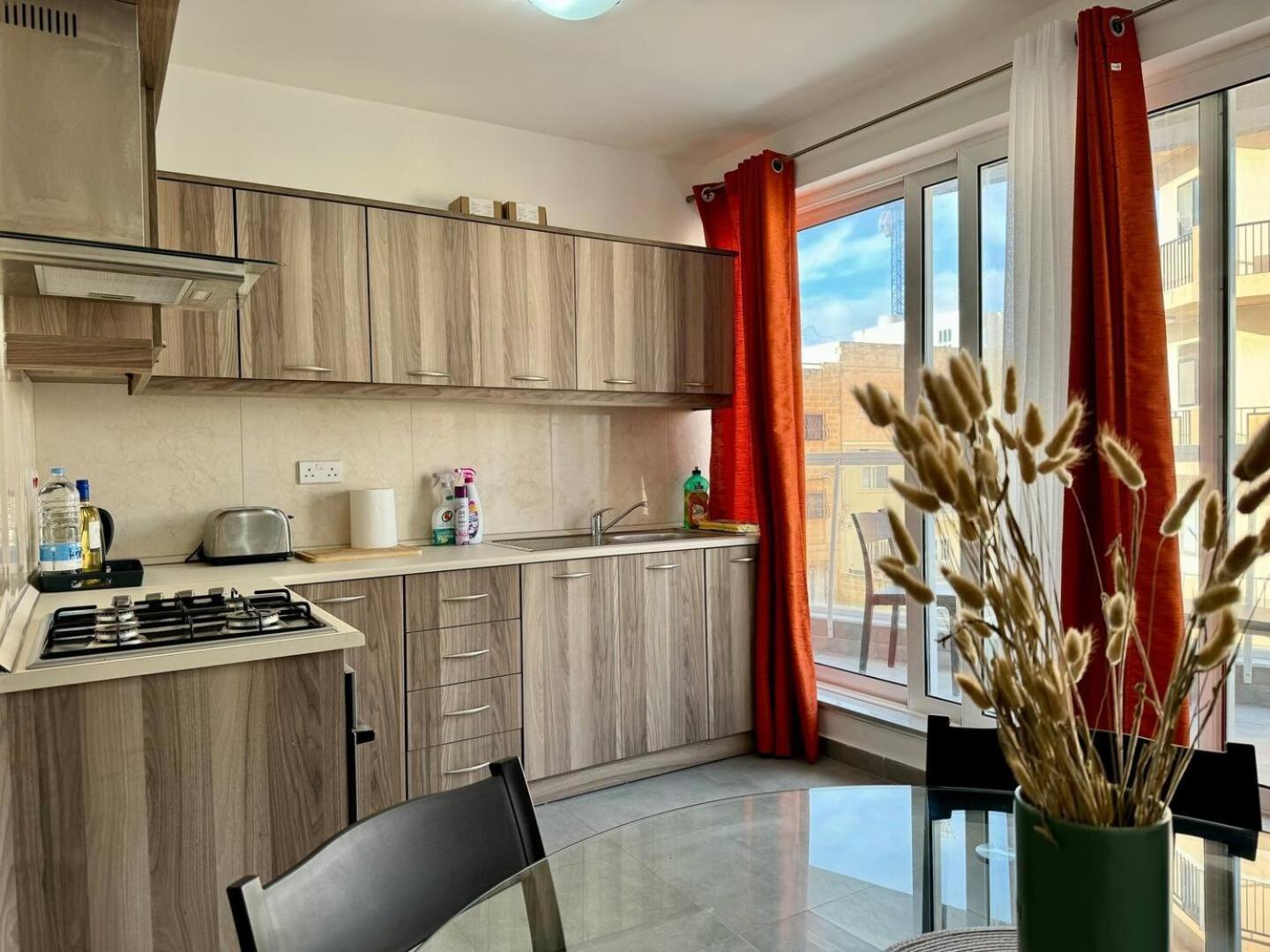 Mive-Delux Three Bedroom Apartment In 马尔萨斯卡拉 外观 照片